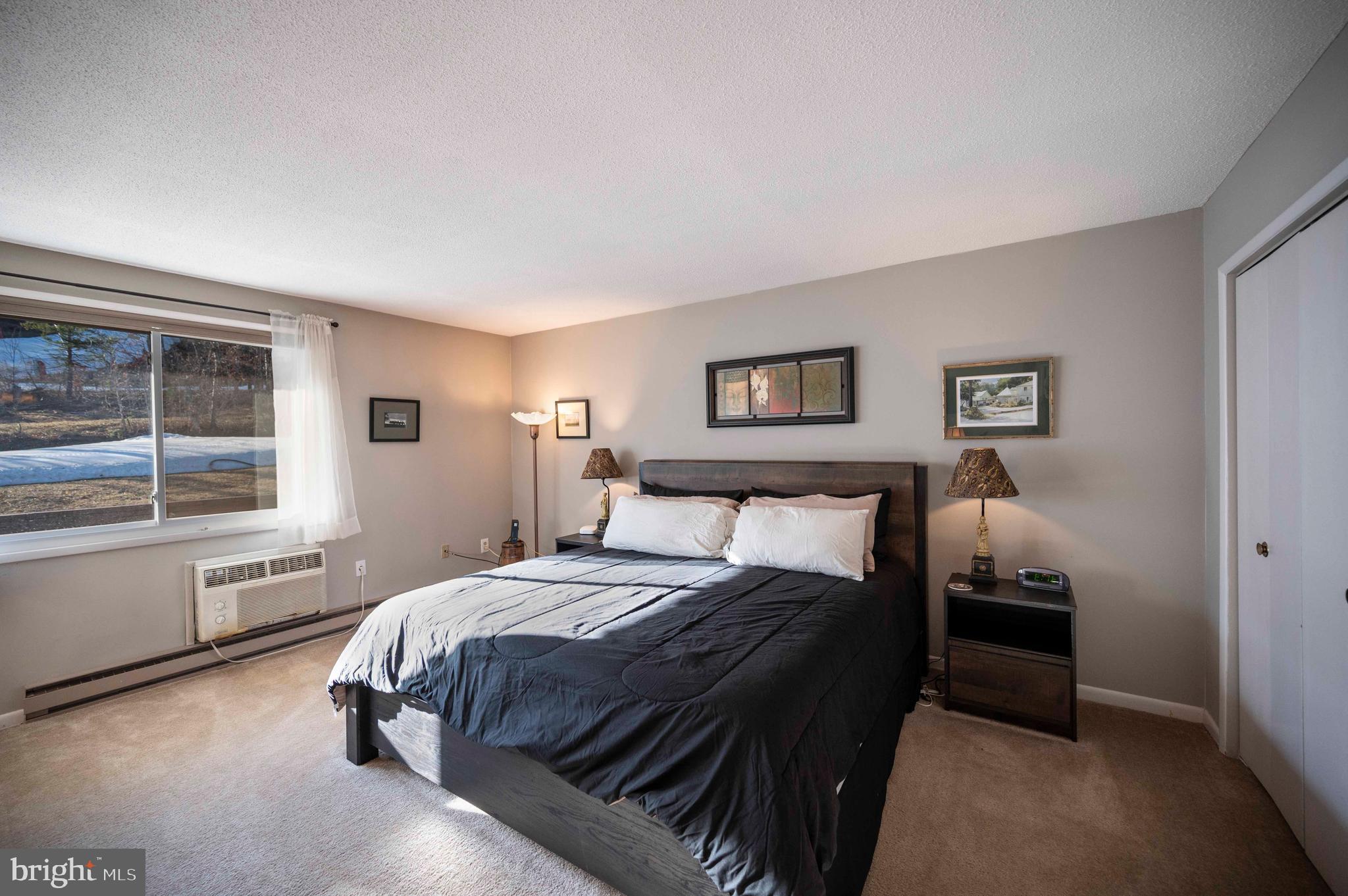 ASPEN EAST - Residential