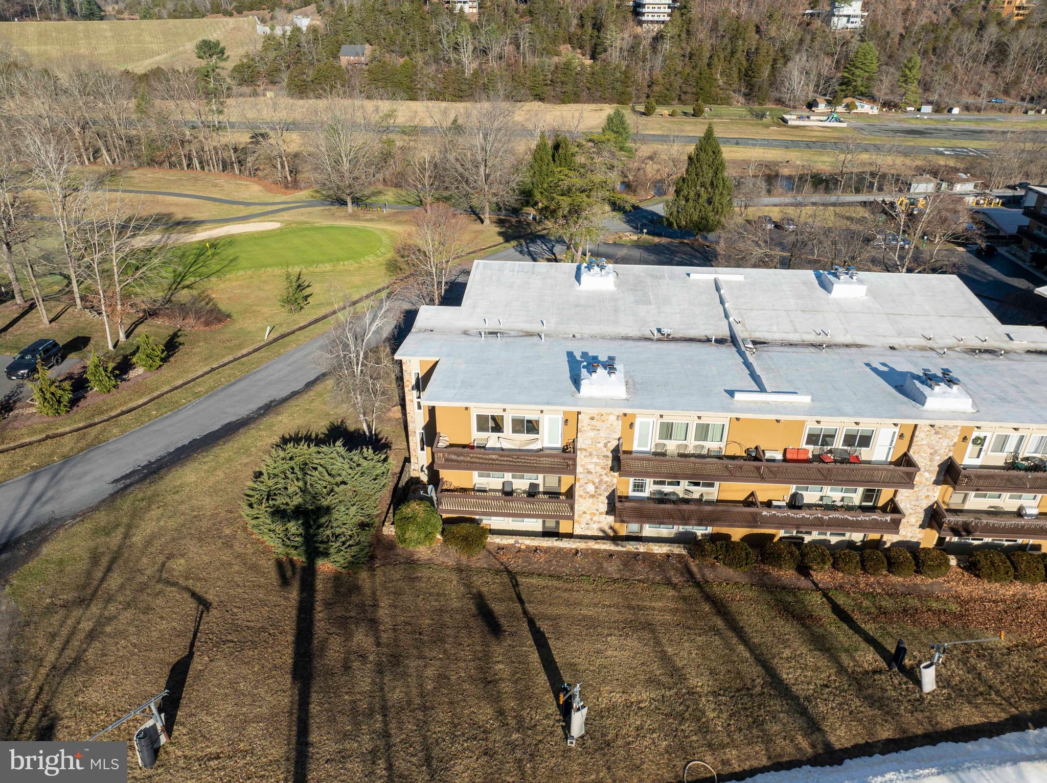 ASPEN EAST - Residential