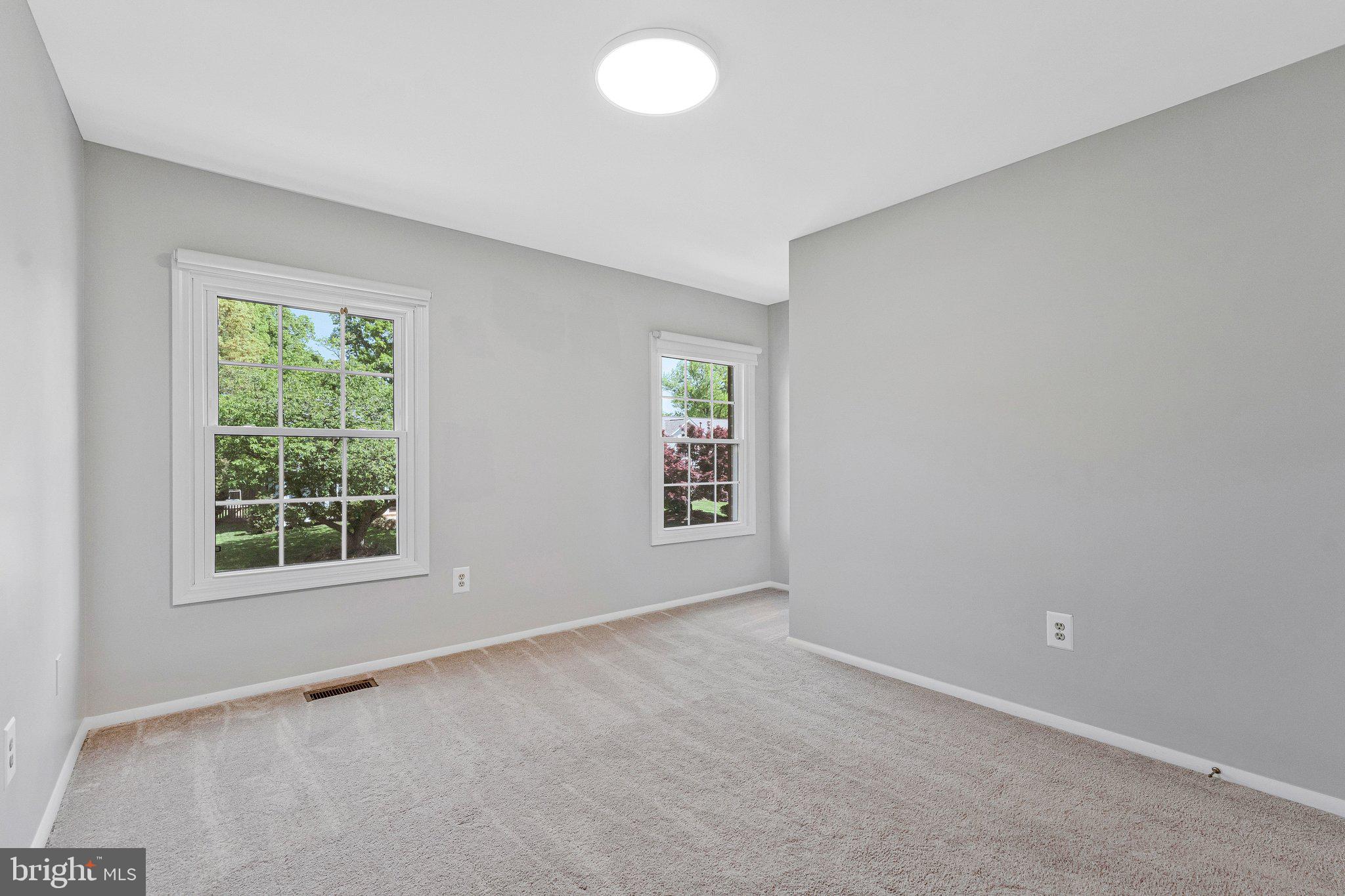 FRANKLIN FARM - Residential