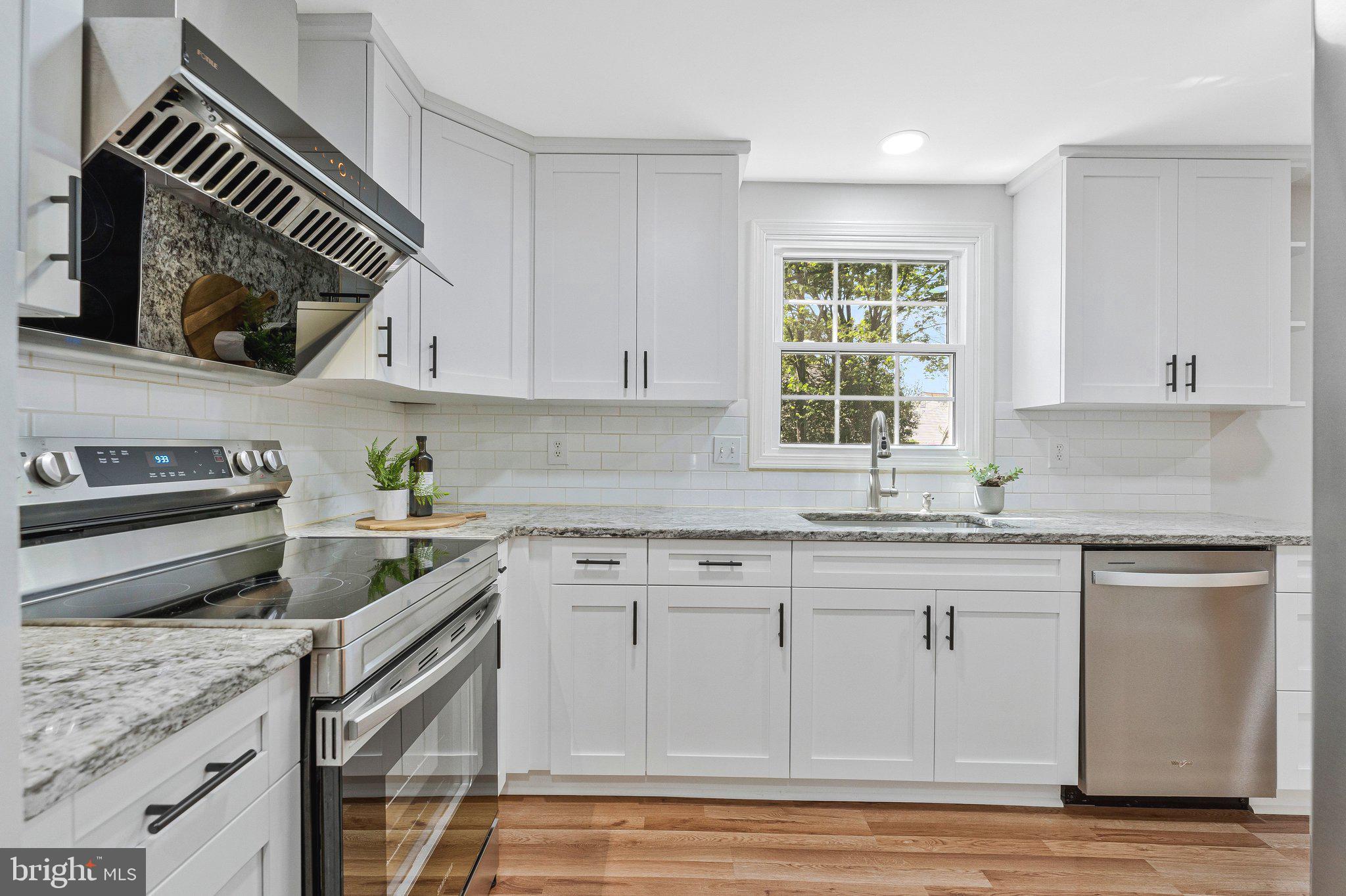 FRANKLIN FARM - Residential