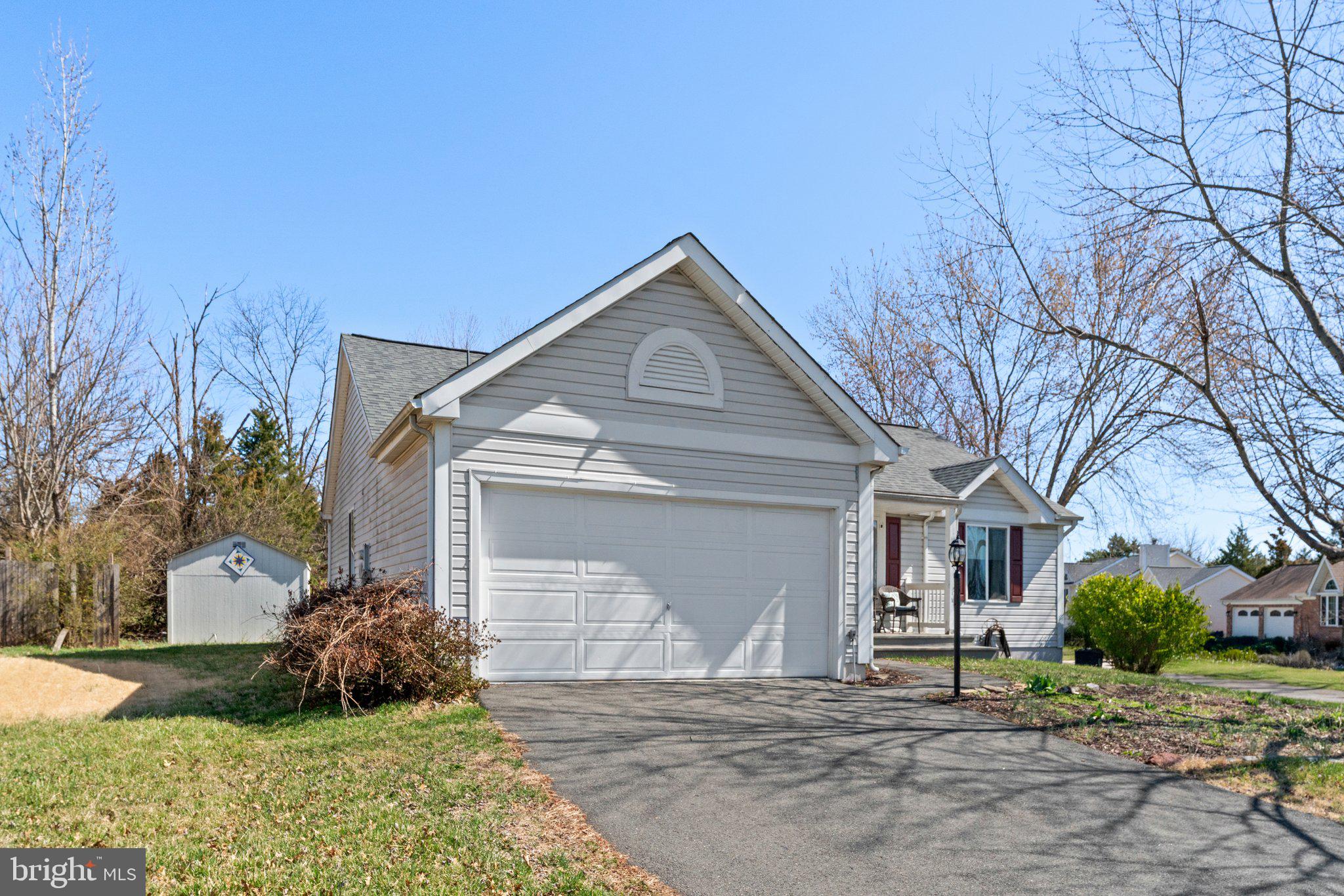 FAIRMONT - Residential