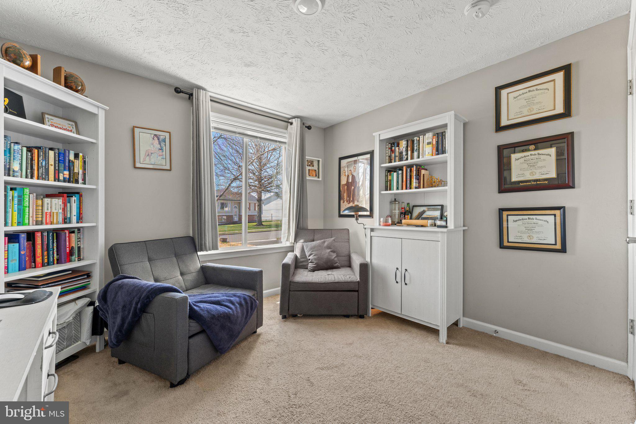 FAIRMONT - Residential