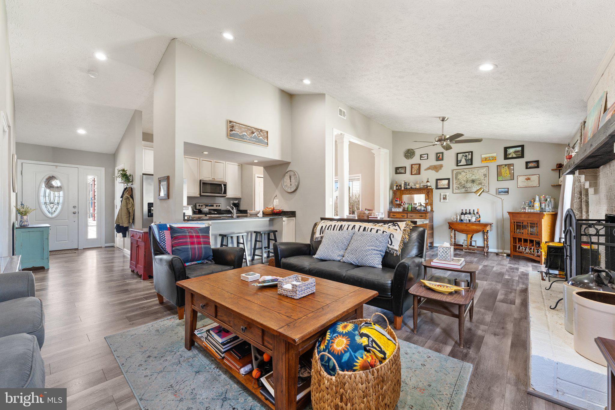 FAIRMONT - Residential