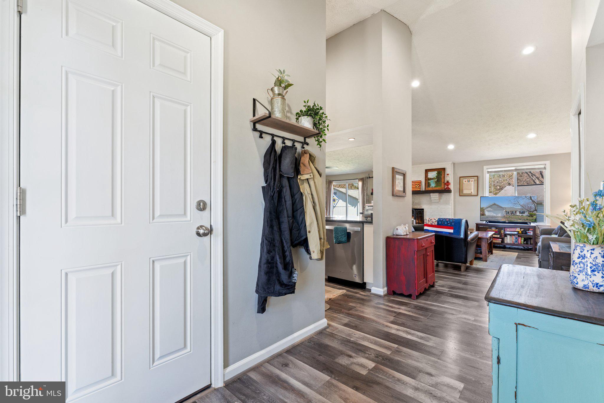 FAIRMONT - Residential