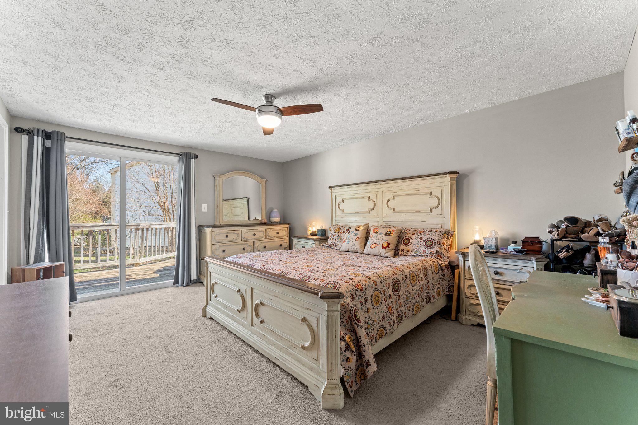 FAIRMONT - Residential