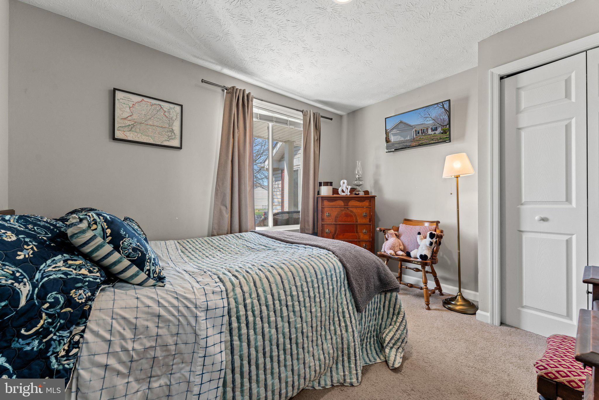 FAIRMONT - Residential