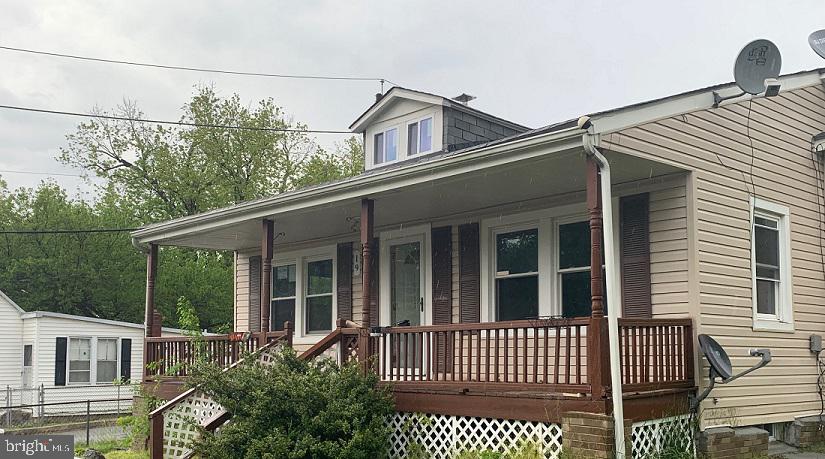 CAPITOL HEIGHTS - Residential