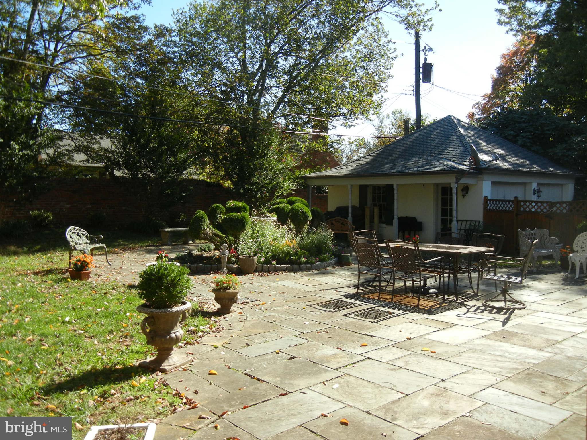 WICKFORD - Residential Lease