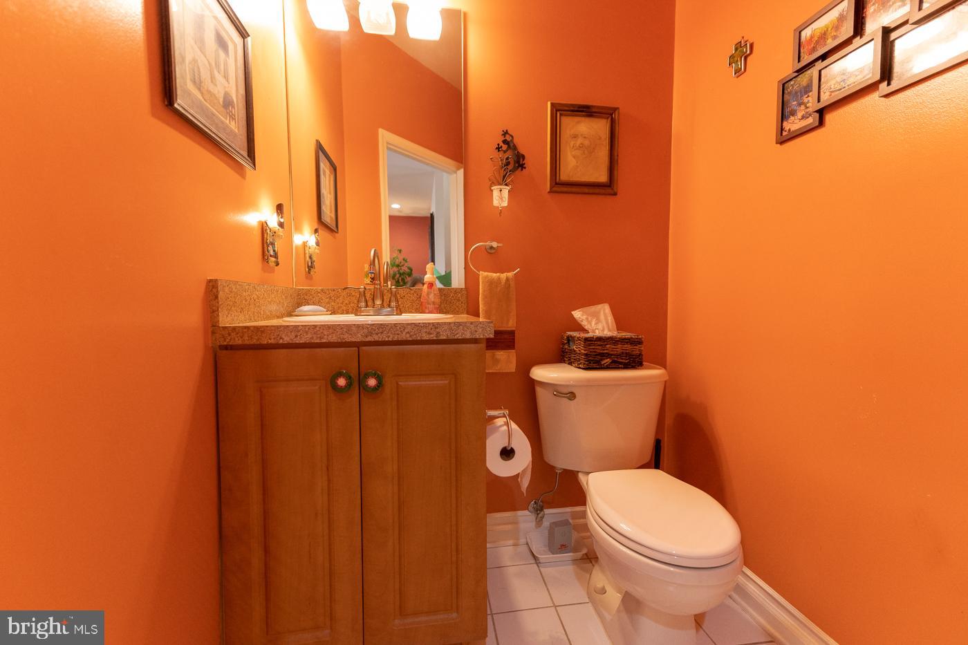 COUNTRY CLASSICS - Residential