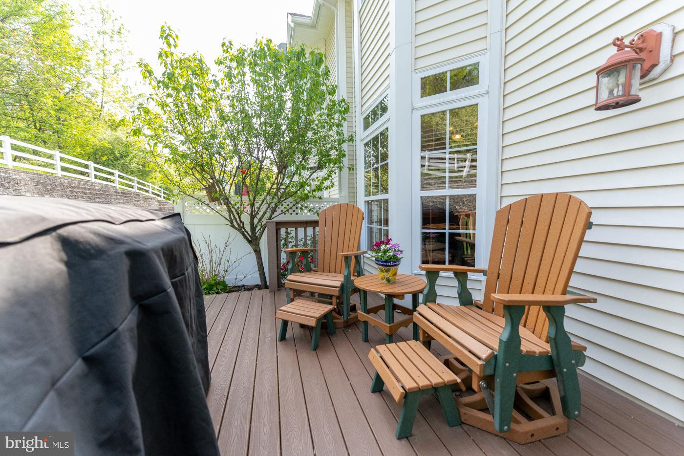 COUNTRY CLASSICS - Residential