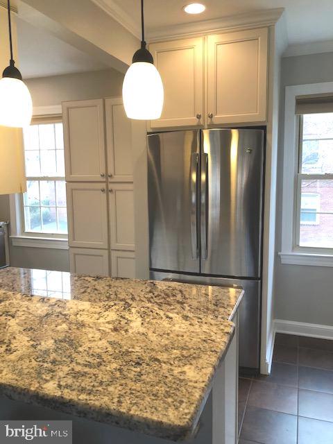 CAMBRIDGE COURTS - Residential Lease