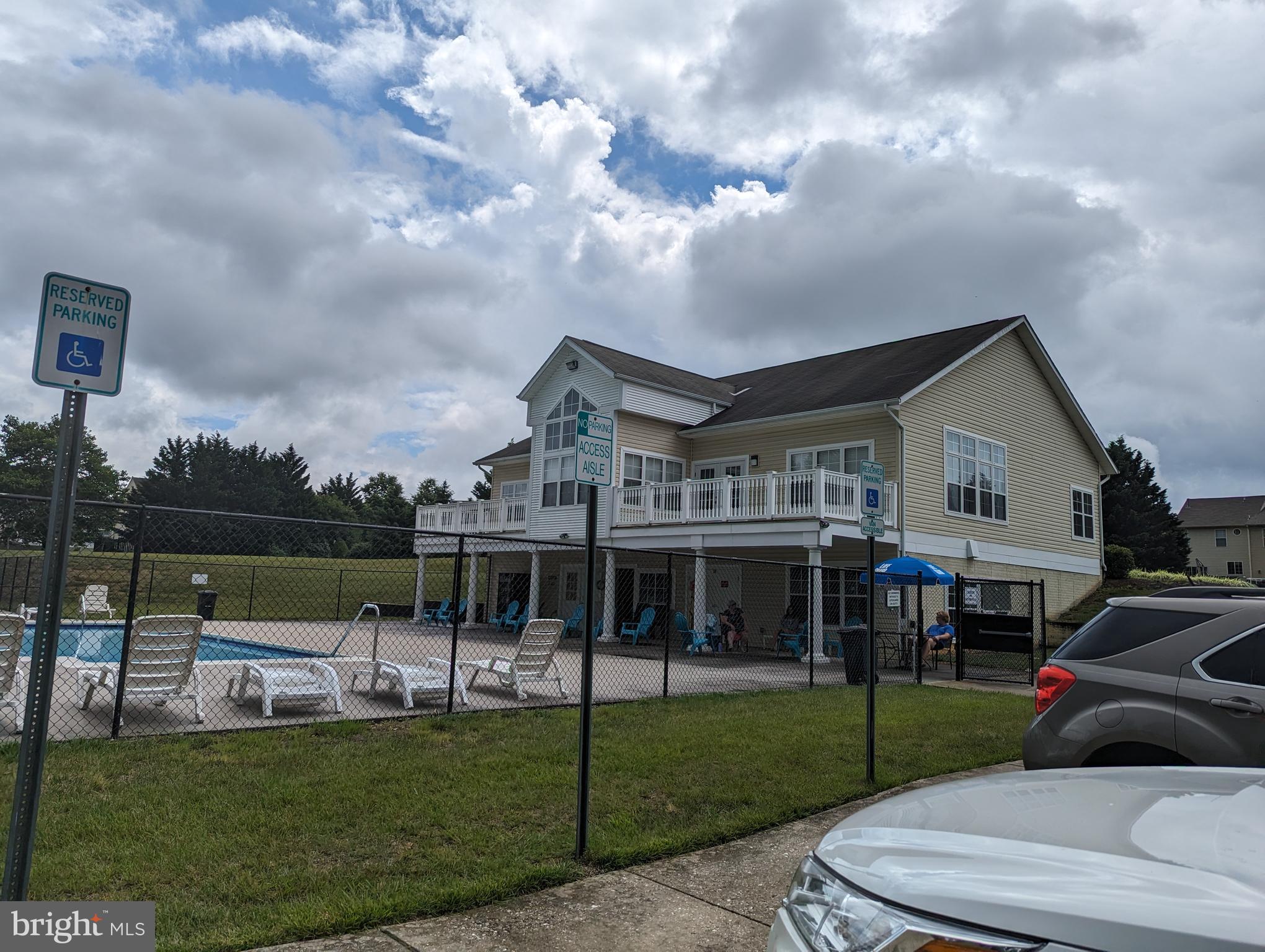 MONMOUTH MEADOWS - Residential