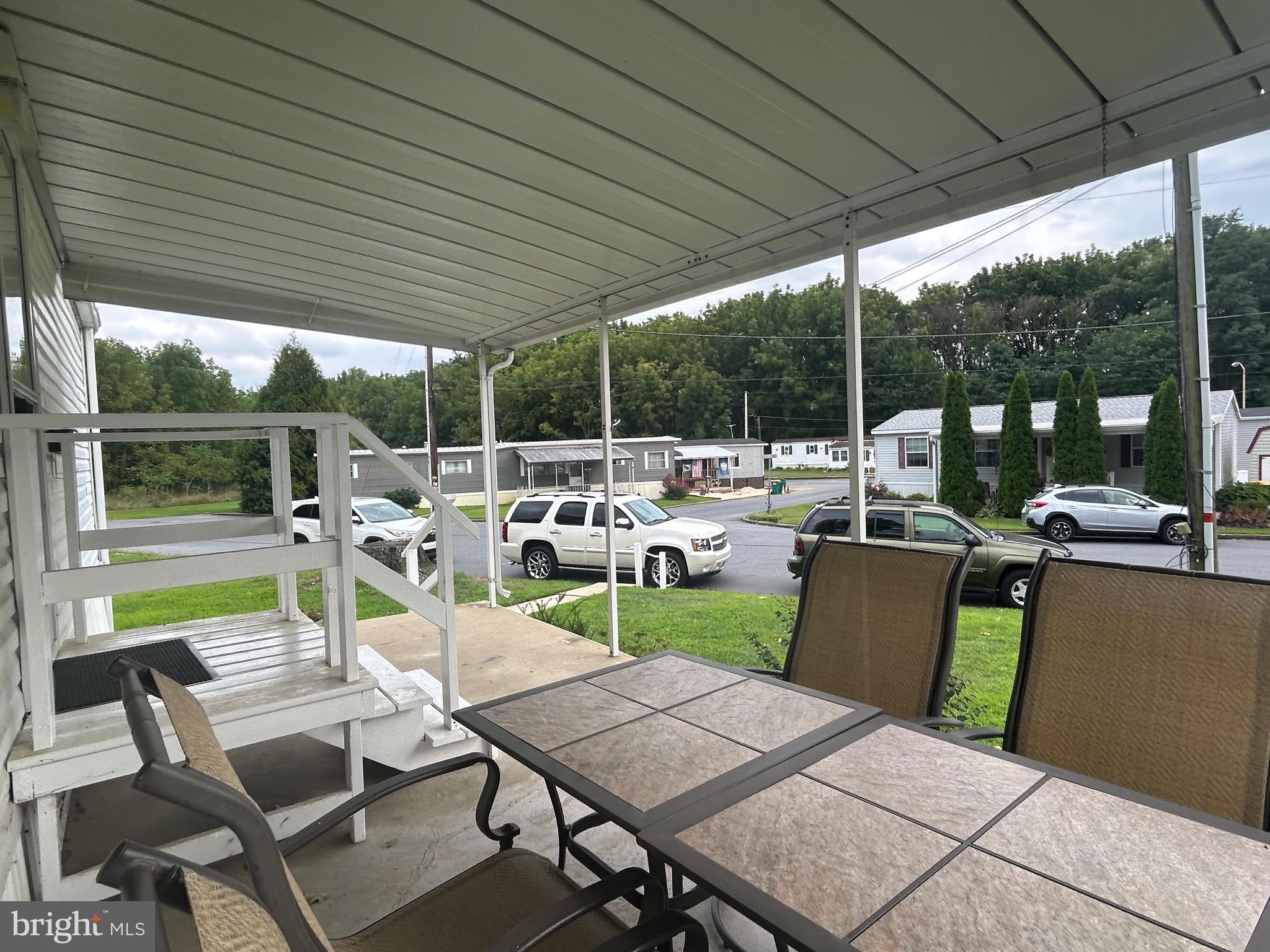 PALMDALE MOBILE HOME PARK - Residential