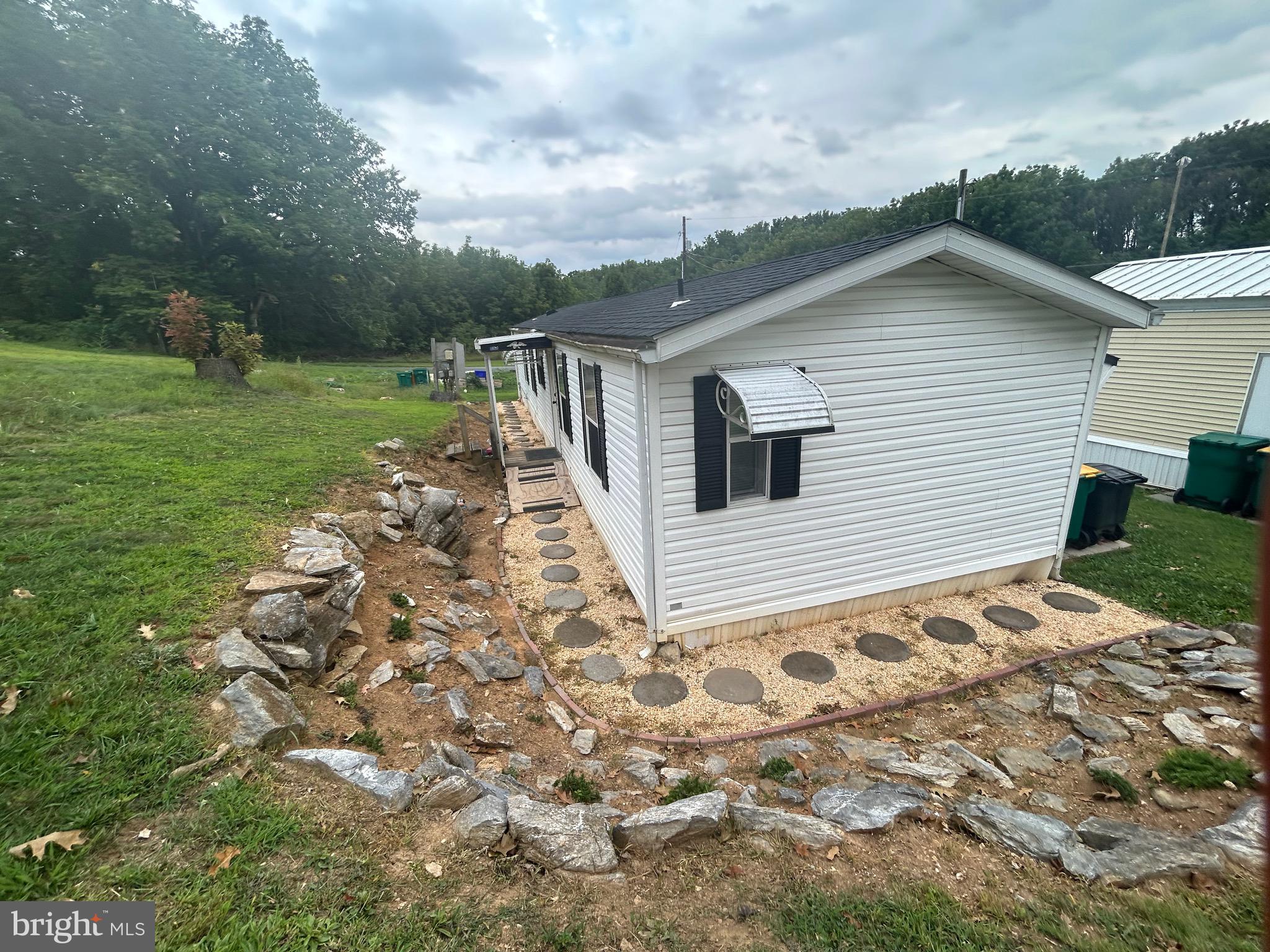 PALMDALE MOBILE HOME PARK - Residential