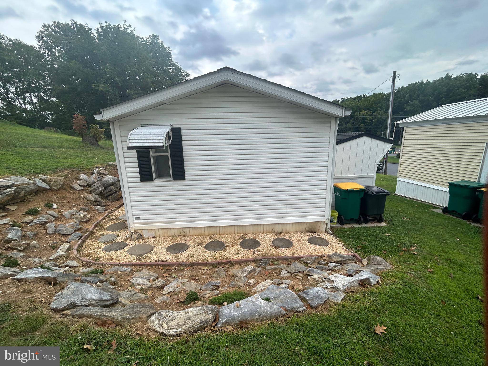 PALMDALE MOBILE HOME PARK - Residential