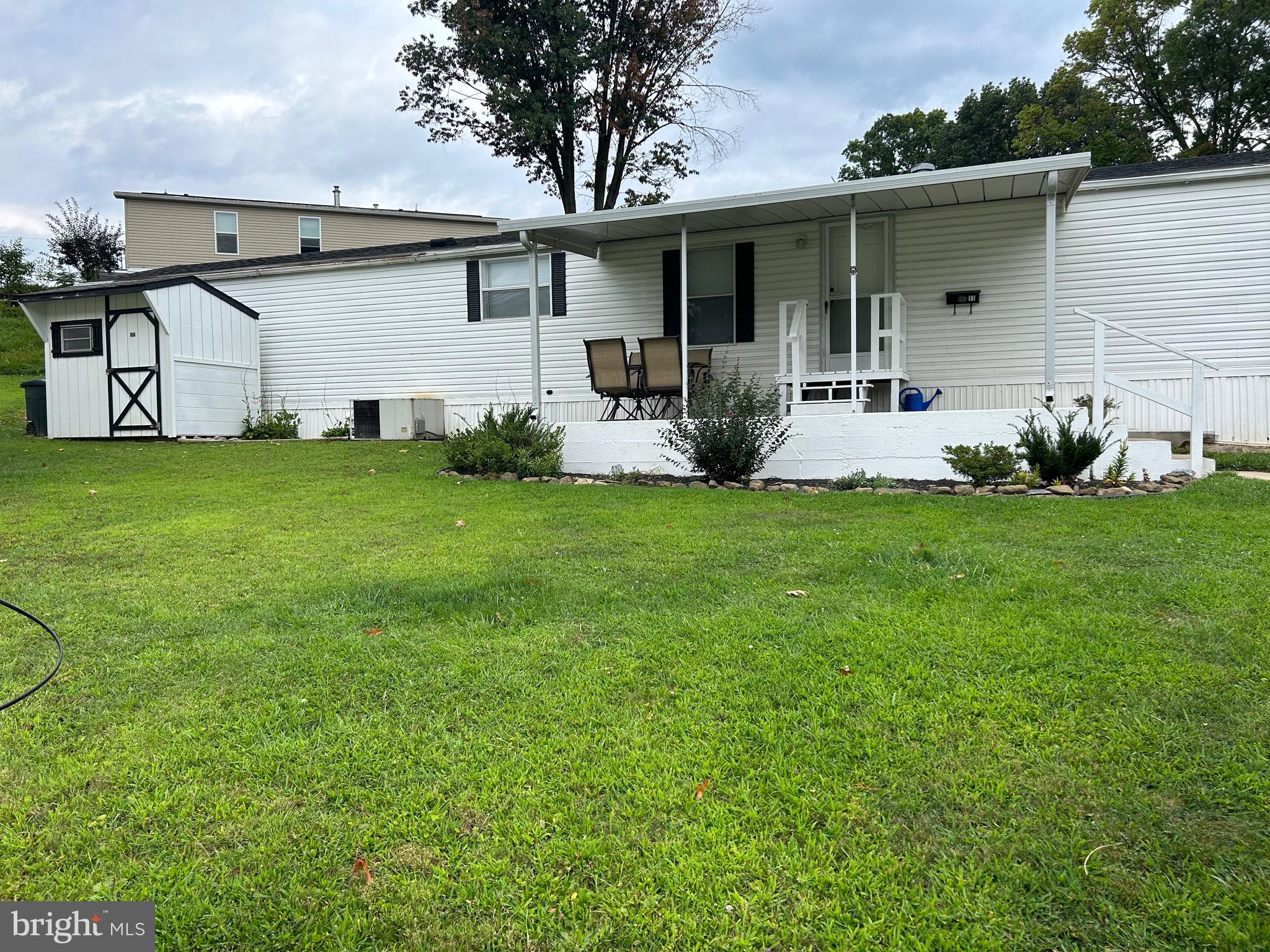 PALMDALE MOBILE HOME PARK - Residential