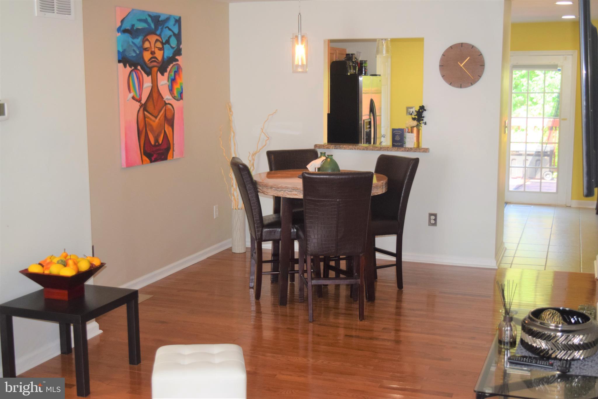 HARFORD TOWN - Residential Lease