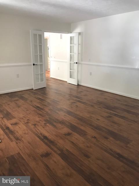 WOODLAND ACRES - Residential Lease