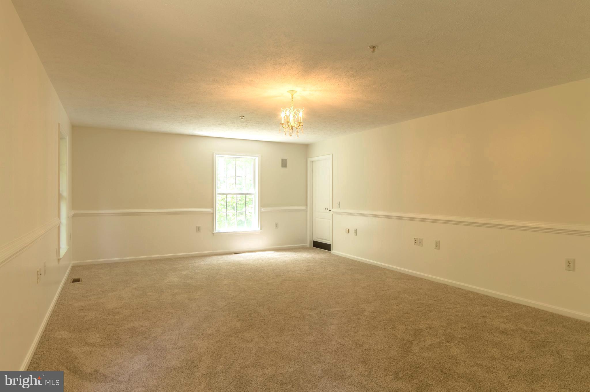 WOODLAND ACRES - Residential Lease