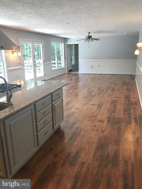 WOODLAND ACRES - Residential Lease