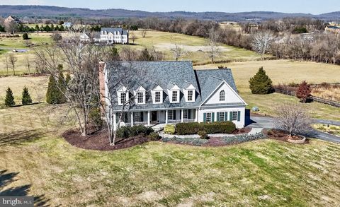 Photo of 15371 Limestone School Road, LEESBURG, VA 20176 (MLS # VALO2118094)