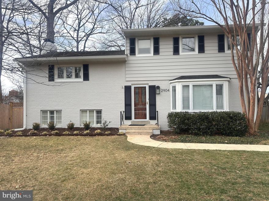 Welcome to this meticulously-maintained 4 bedroom, 2.5 bathroom detached home located in the sought-after Braddock Heights neighborhood. This home has it all - space, comfort and convenience! The main level boasts a large living room with great natural night, a formal dining room and spacious kitchen with double ovens, great prep space and plenty of storage. Step down to the fabulous family room addition complete with window seats, storage and AV wiring - great for everyday living or movie nights. Head upstairs to two spacious bedrooms and an en-suite bath (also accessible from the hall). Up one more level, two very large bedrooms and an office/nursery share a second full bathroom. The lower level features a recreation room with a wood burning fireplace - perfect for game nights or cozy nights at home. From the recreation room, access a fully-waterproofed crawl space - perfect for all your storage needs! A laundry area with storage and utilities plus a convenient half bath round out the lower level. Step outside to find a flat, expansive yard. Whether you’re dreaming of a garden, a play area or the ultimate summer BBQ spot, this yard can do it all. A shed is ideal for storage and has a heater plus electricity - channel your inner woodworker! Enjoy the peace of a quiet neighborhood while being just minutes away from local shops, dining and commuter routes.
Live where the best of Alexandria is at your fingertips - walk or bike over to Ramparts Tavern for a burger or grab your morning coffee at St. Elmo’s Coffee Pub. Swing by Reunions for that last minute gift or take the kids to Rocket Fizz! Or head to Del Ray - you are minutes from eclectic shops, "First Thursday" events, weekly Farmer's Markets and award-winning dining! This location is truly a commuter’s dream. Enjoy easy access to 395, King Street and Reagan National Airport. Welcome Home!