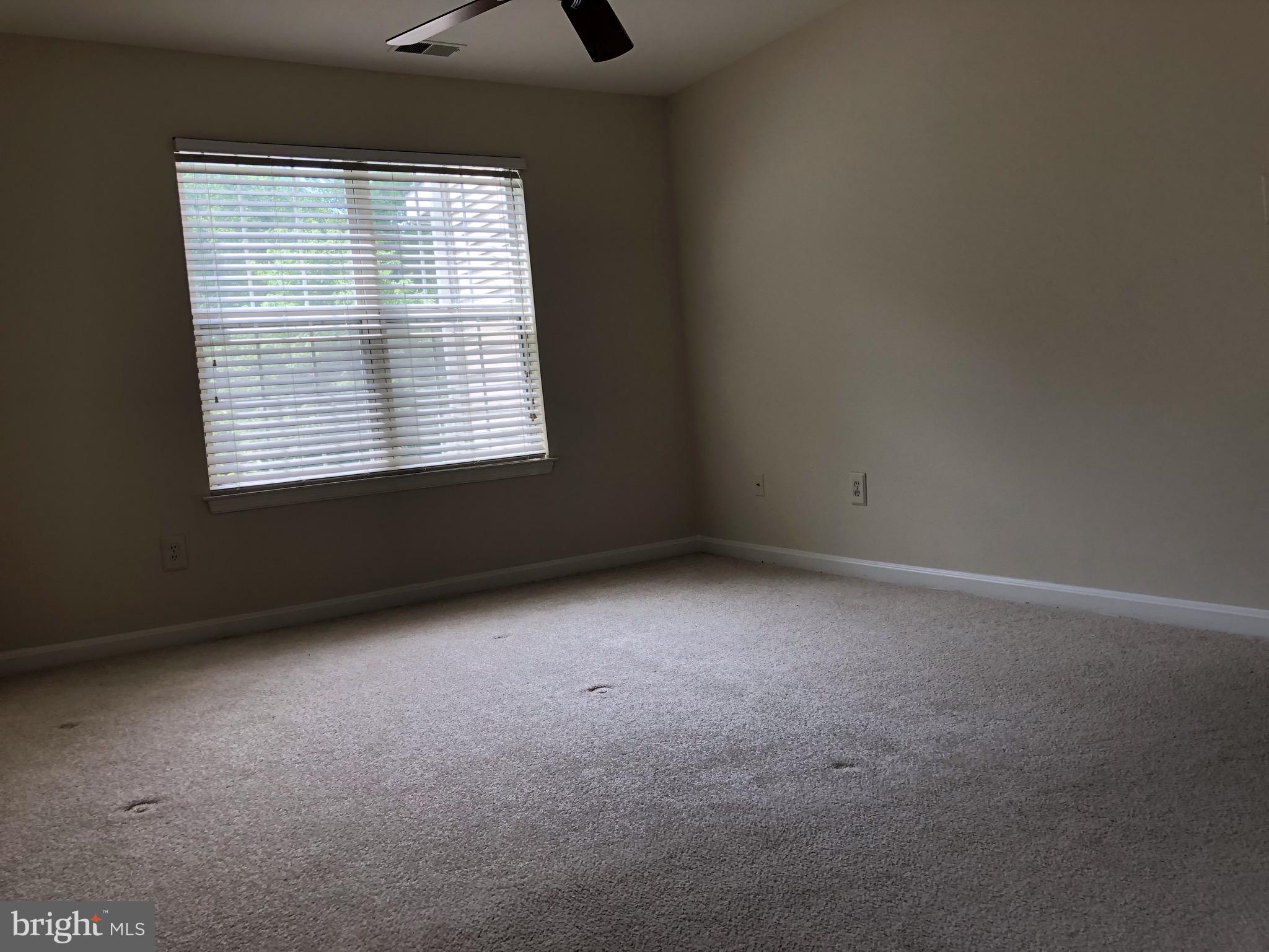 FALLS GABLE - Residential