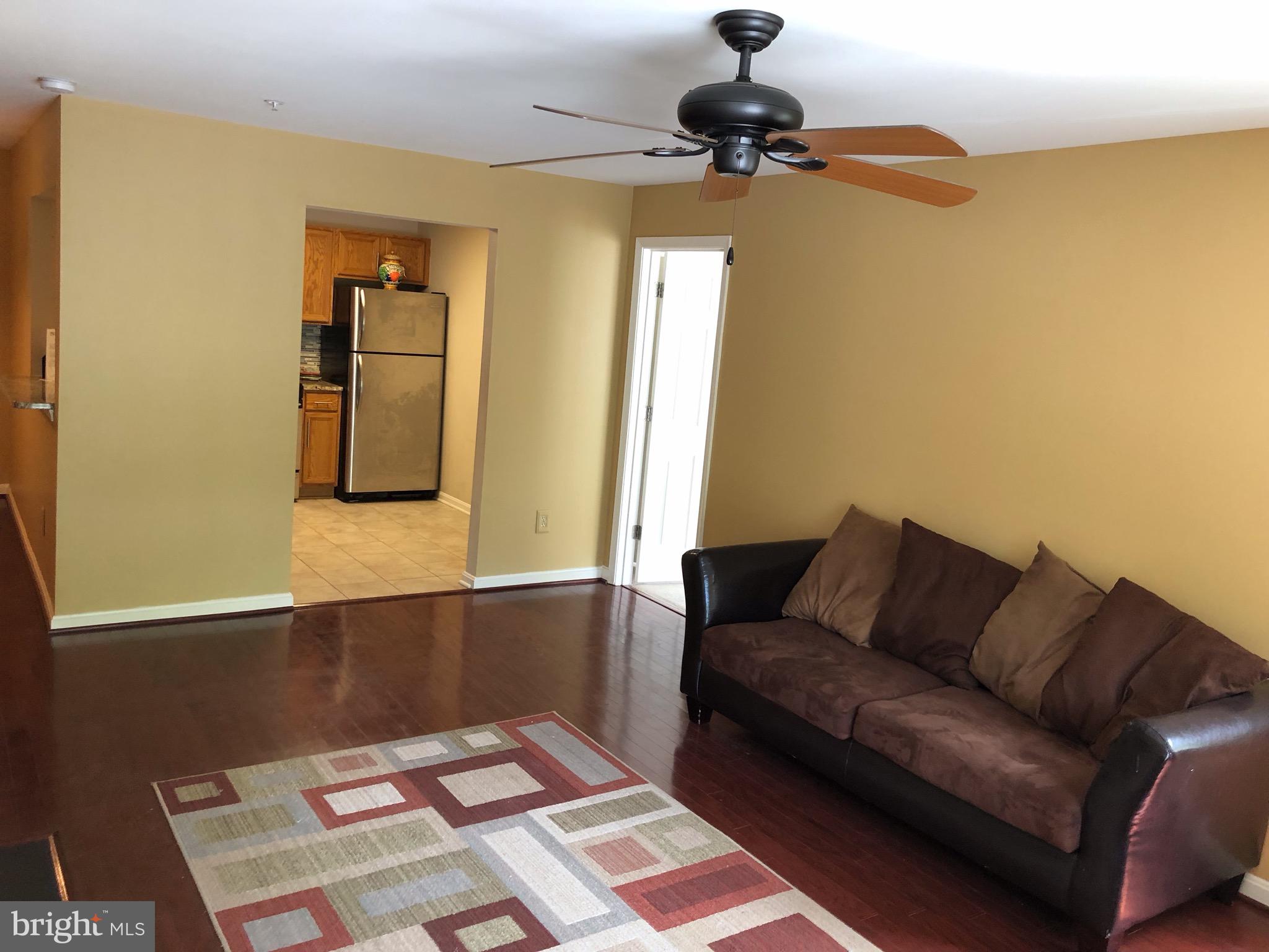 FALLS GABLE - Residential