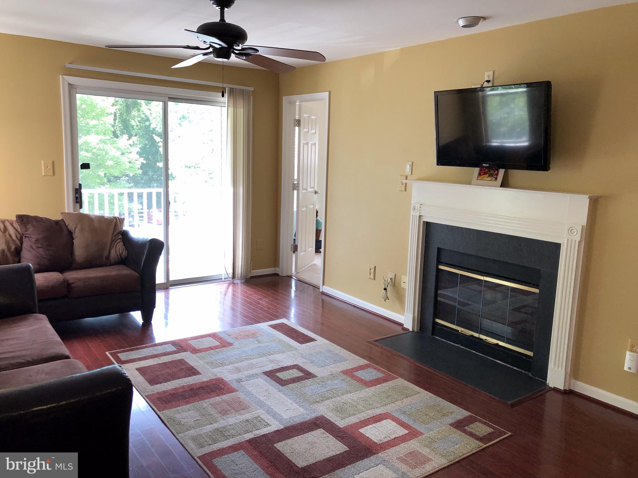 FALLS GABLE - Residential