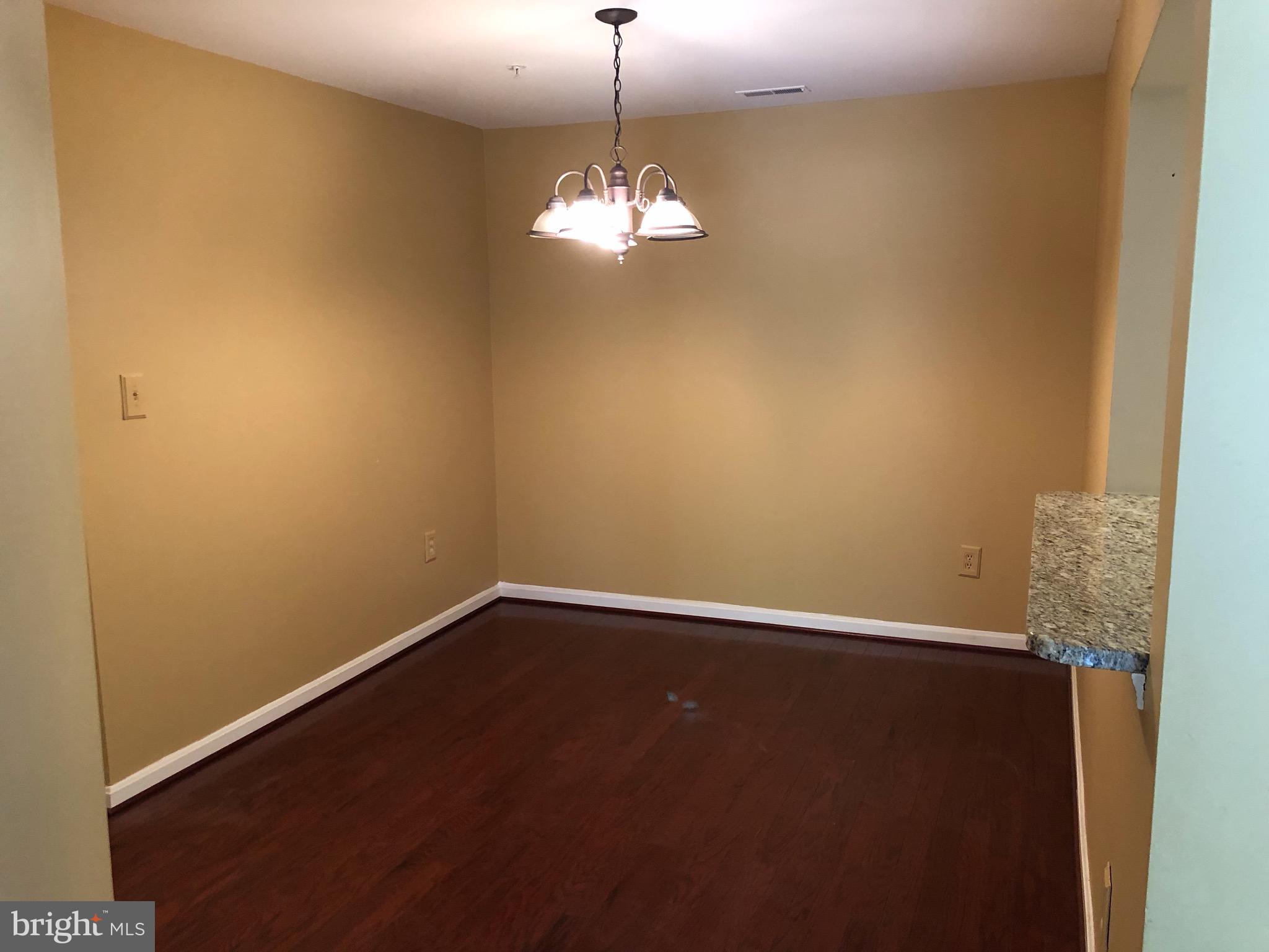 FALLS GABLE - Residential