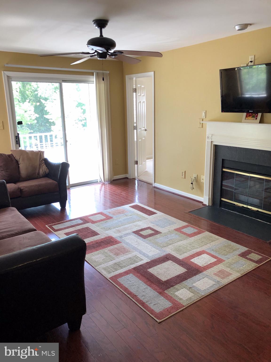 FALLS GABLE - Residential