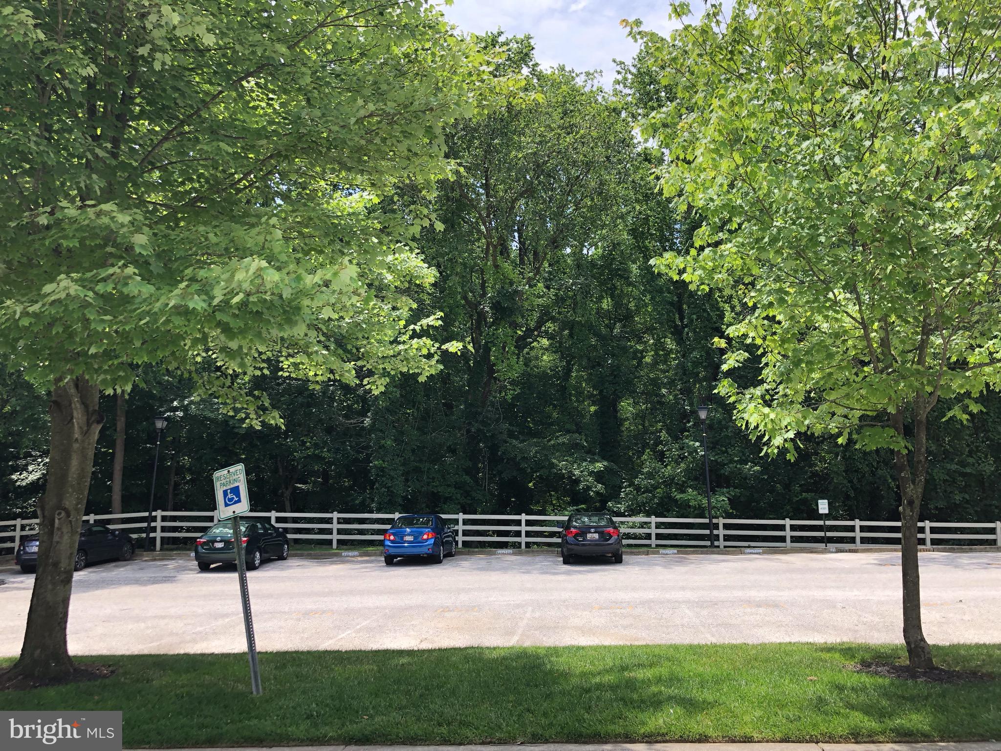 FALLS GABLE - Residential