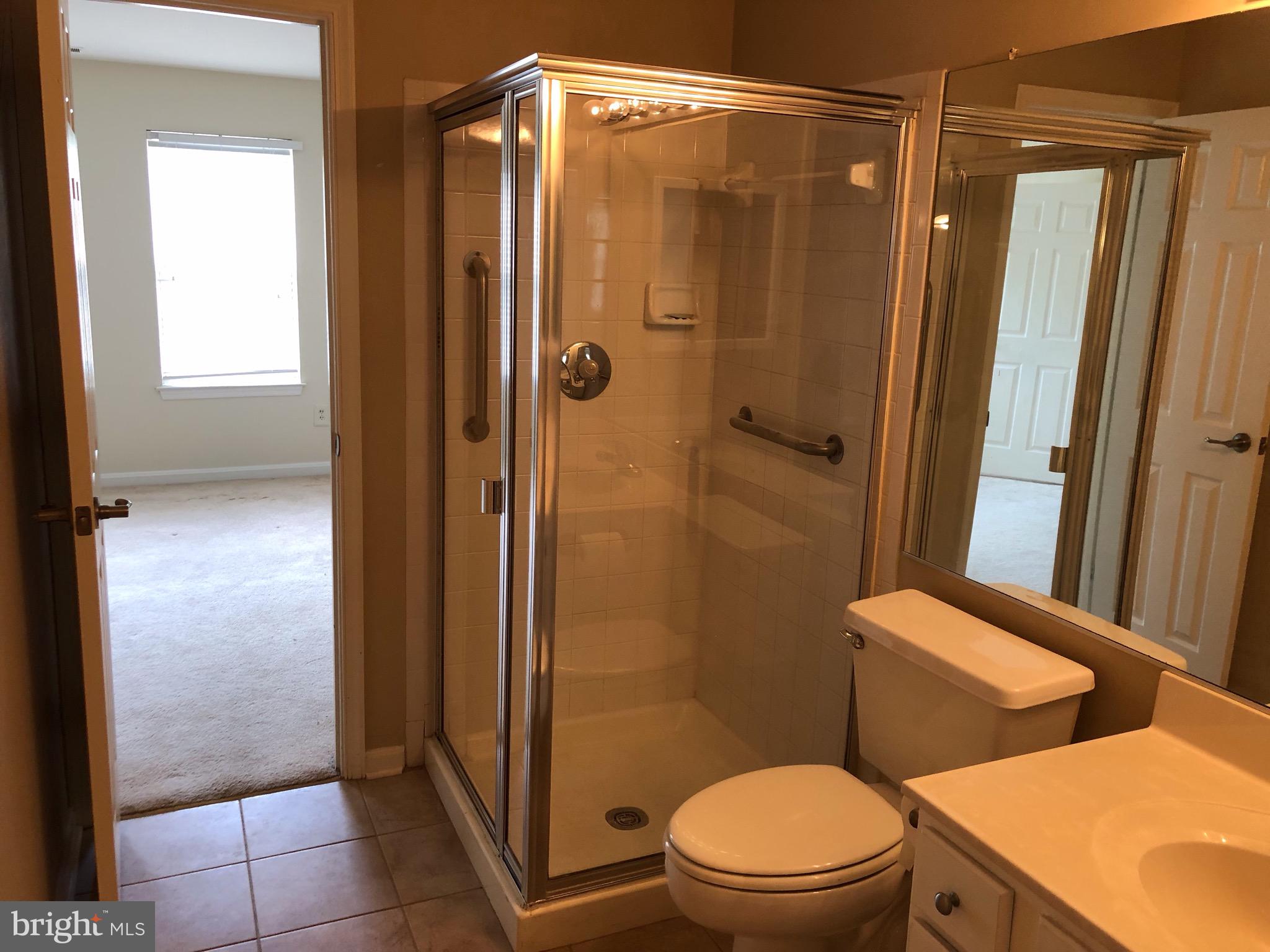 FALLS GABLE - Residential