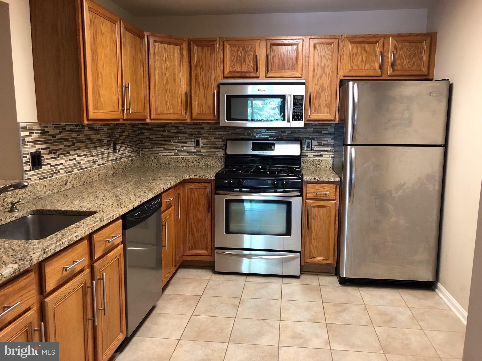 FALLS GABLE - Residential