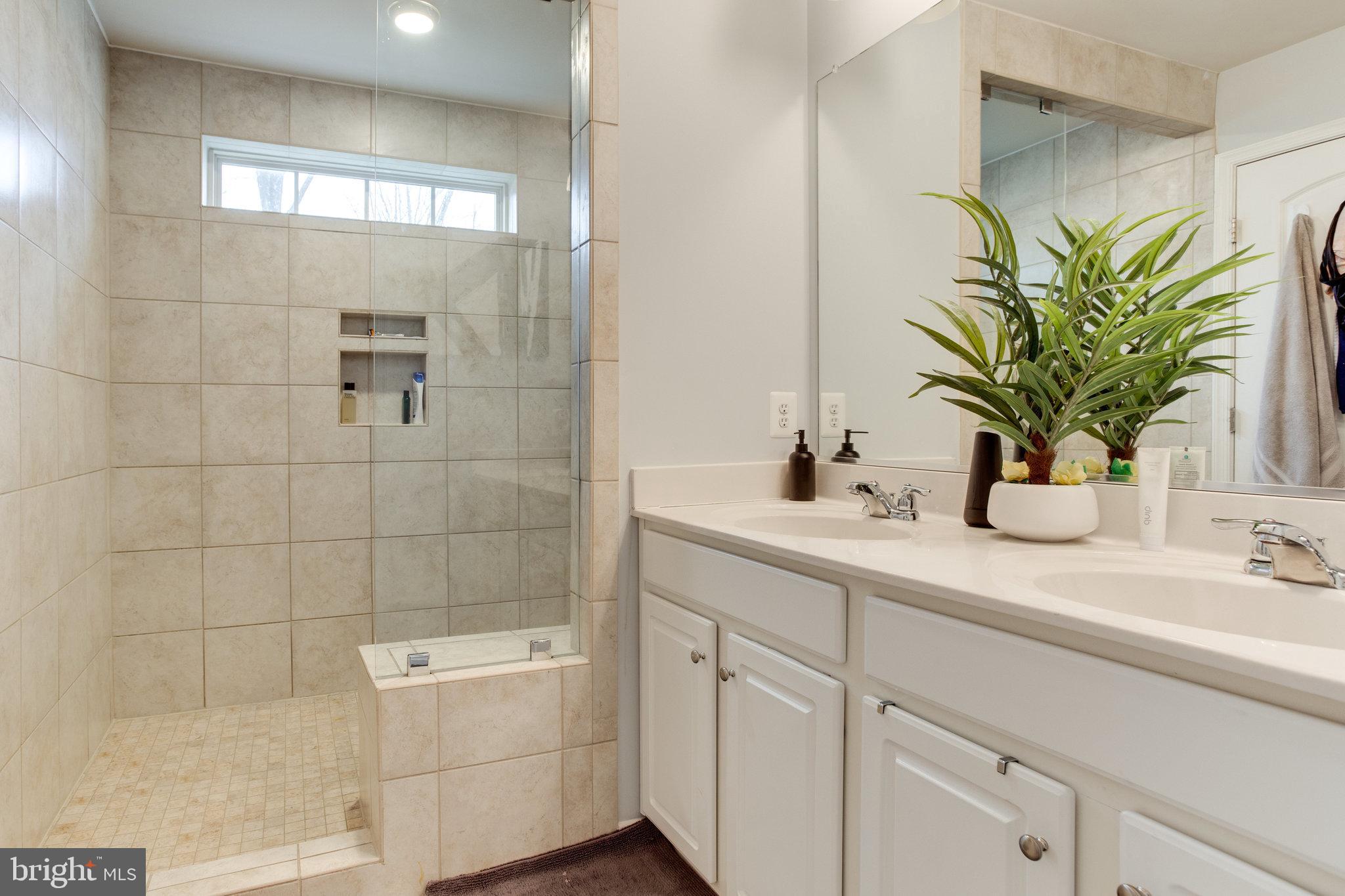 CHADDS FORD LANDING - Residential