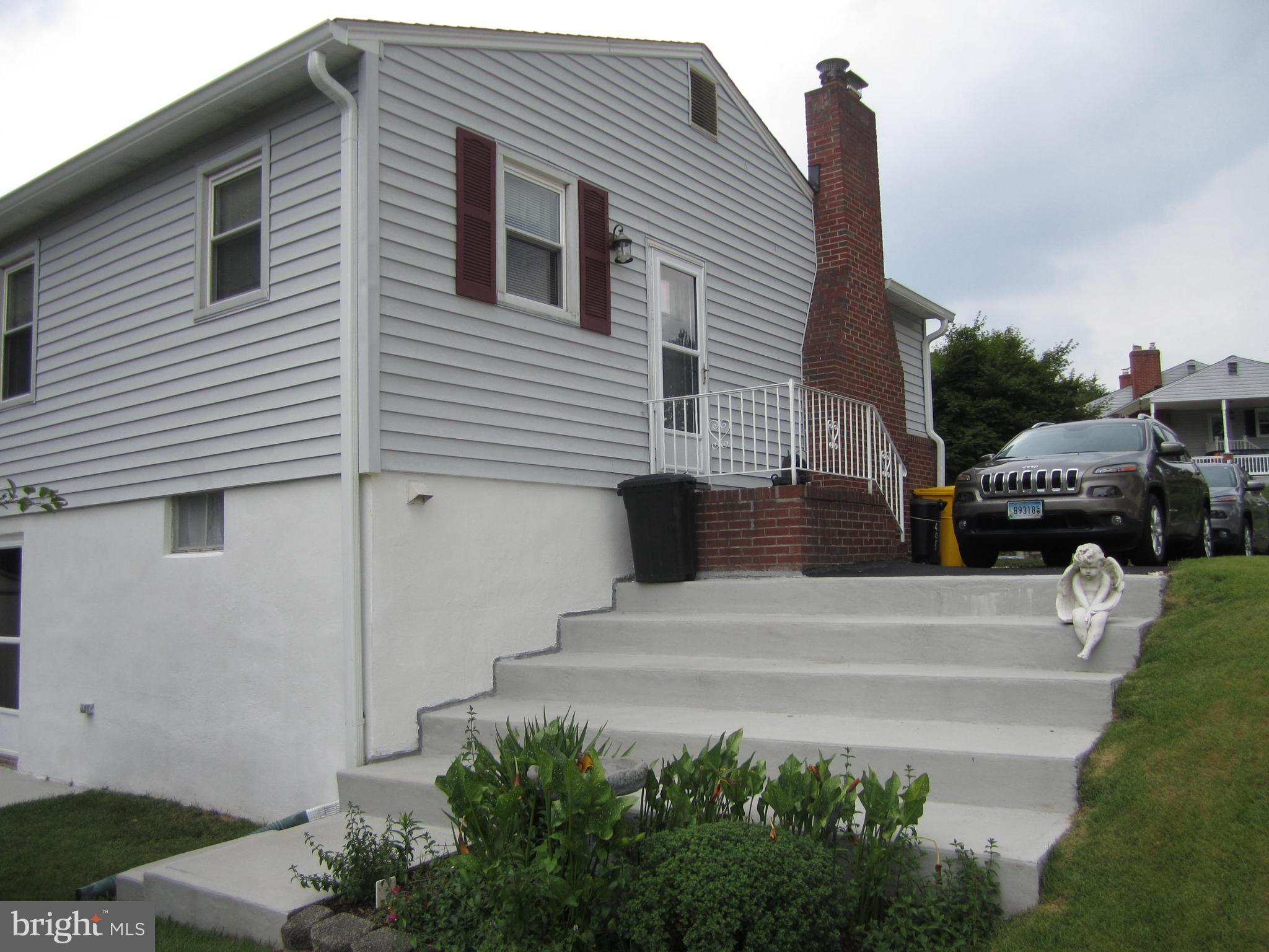 MICHAELTON MANOR - Residential