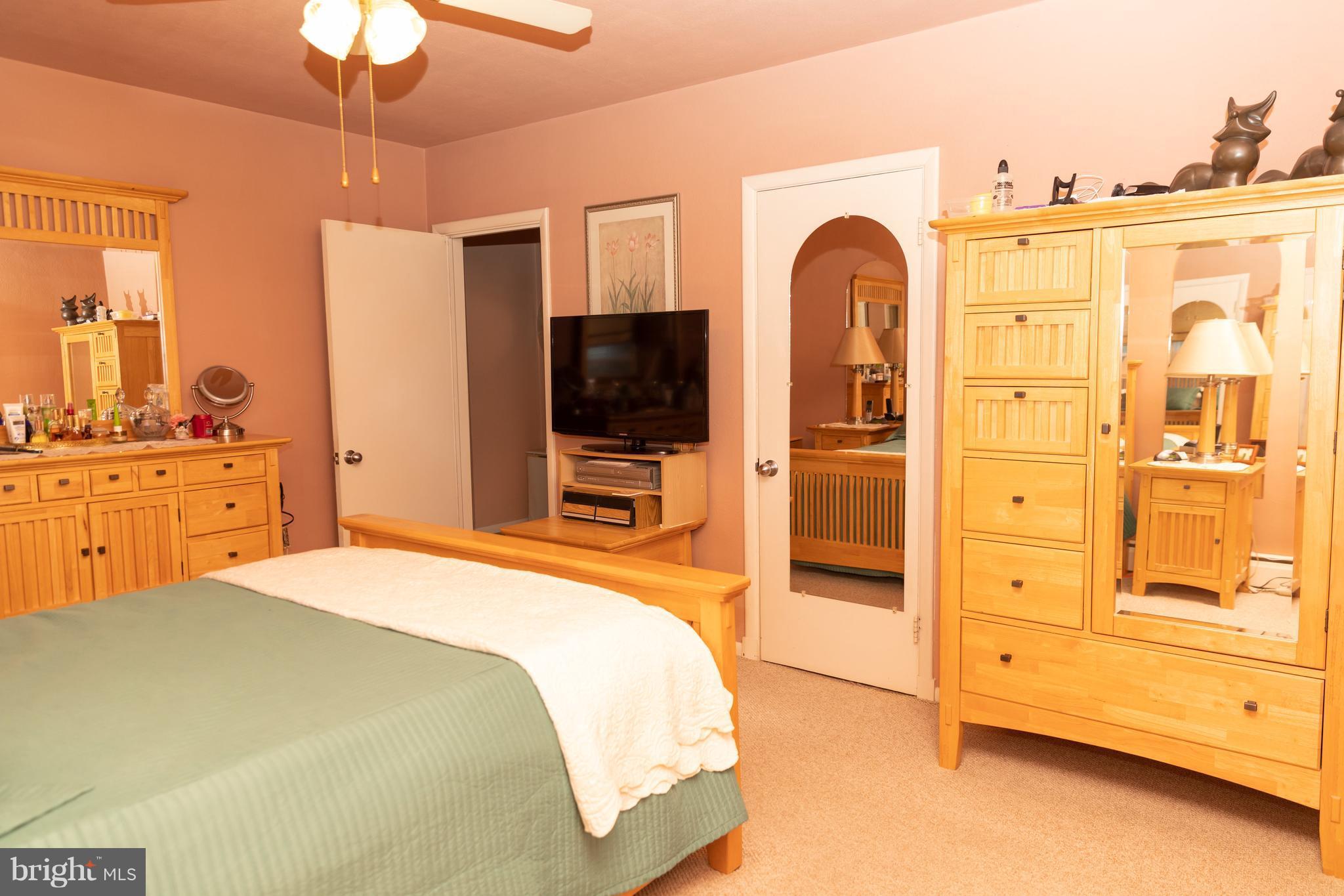 MICHAELTON MANOR - Residential