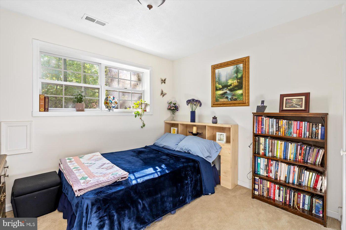 LAKE LAND OR - Residential