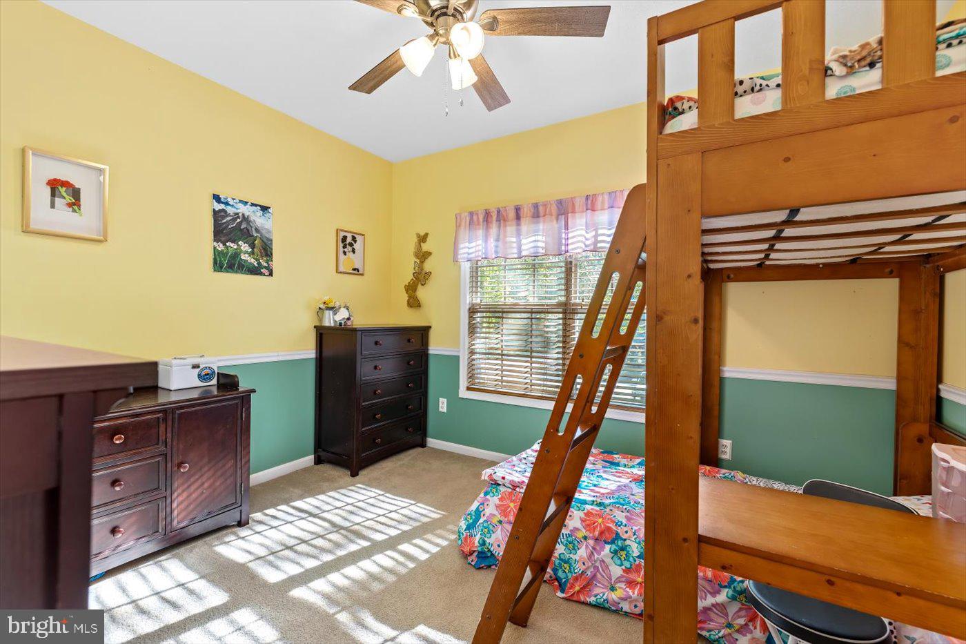 LAKE LAND OR - Residential