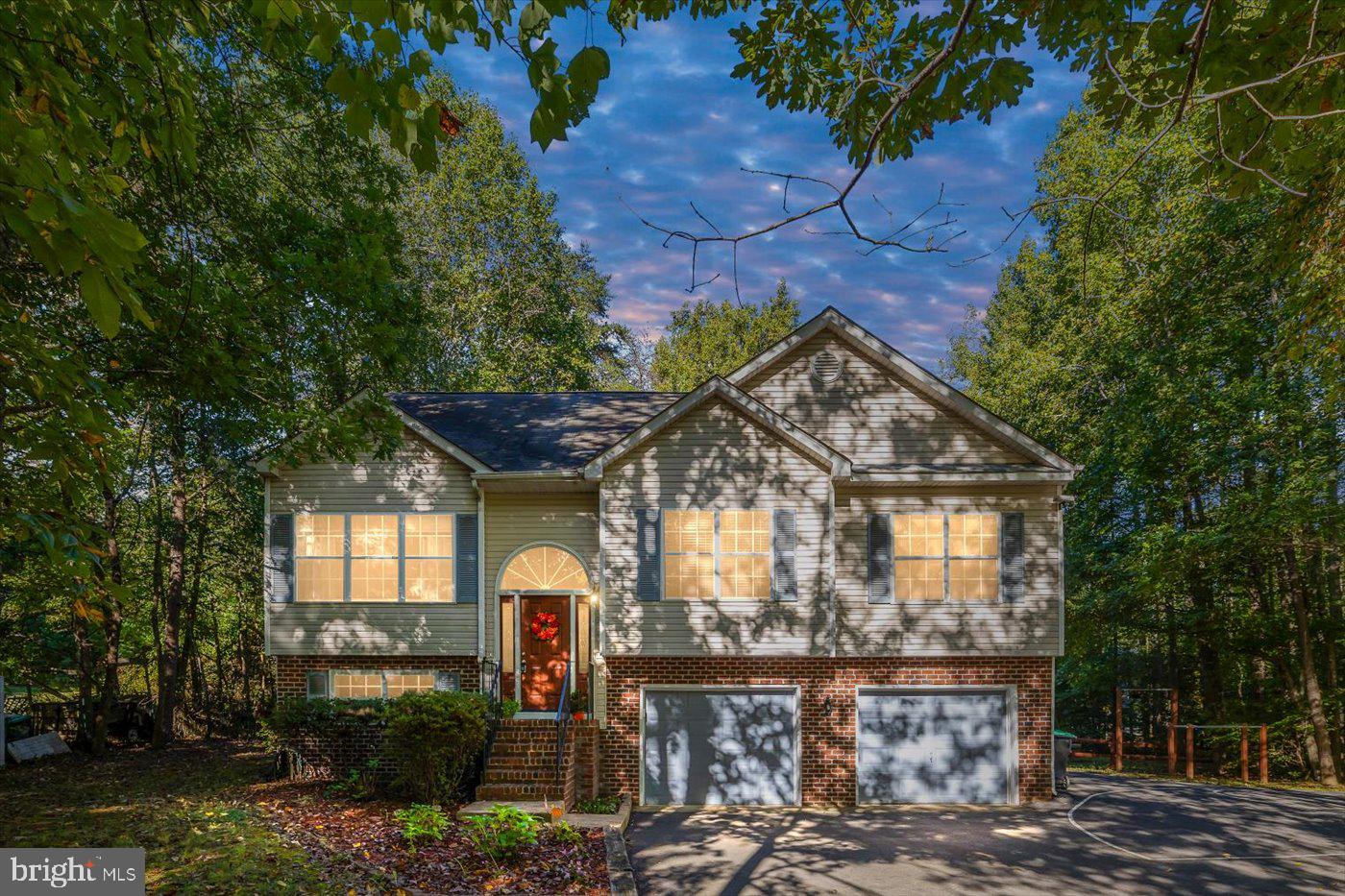 LAKE LAND OR - Residential