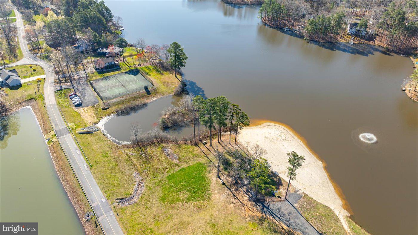 LAKE LAND OR - Residential