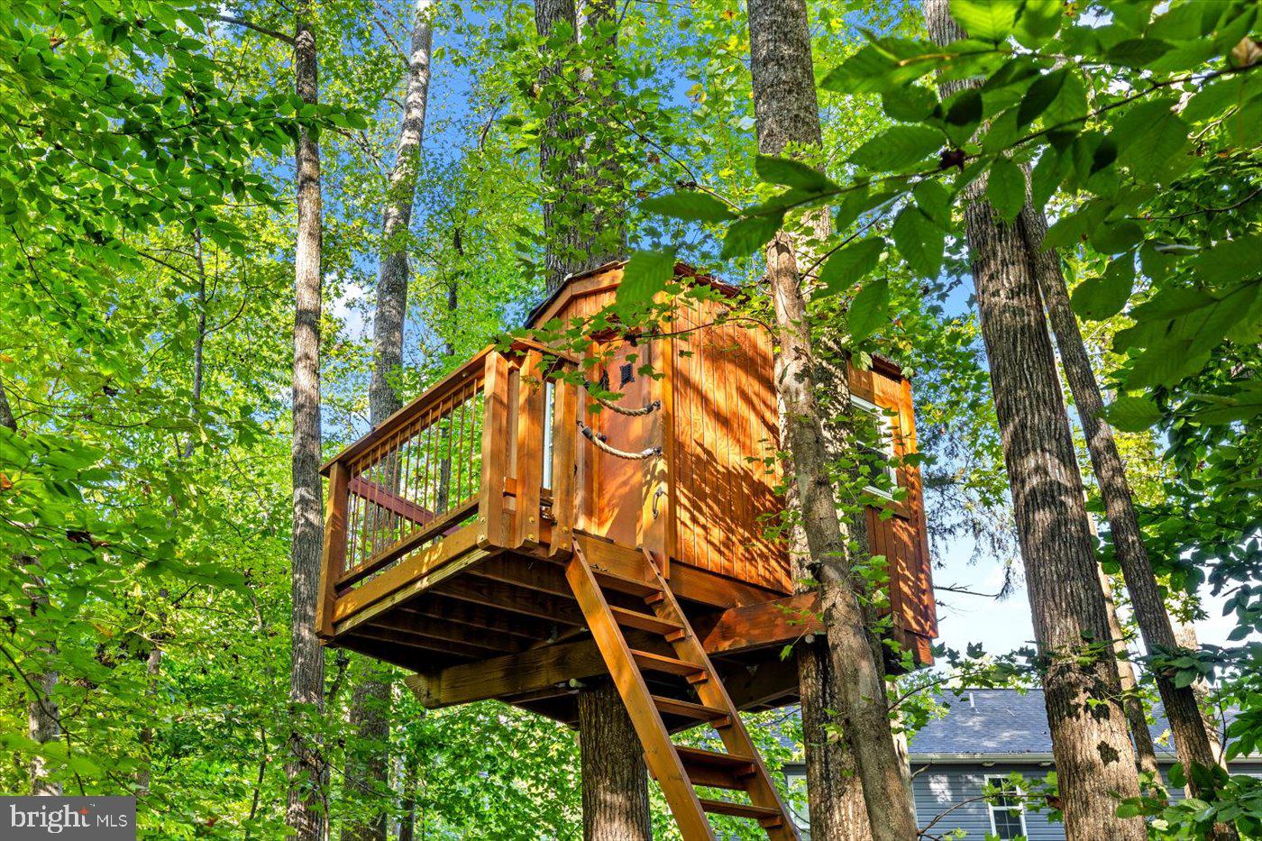 LAKE LAND OR - Residential