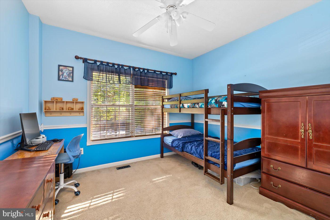 LAKE LAND OR - Residential