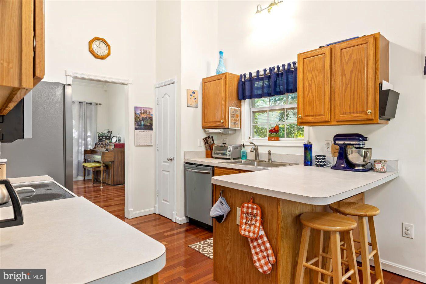 LAKE LAND OR - Residential