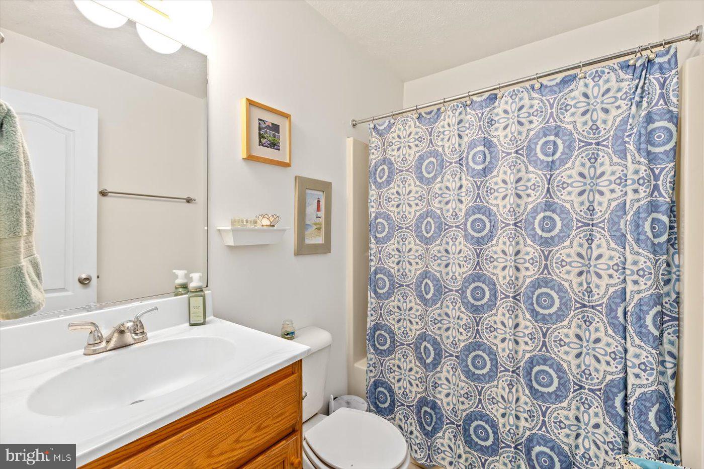 LAKE LAND OR - Residential