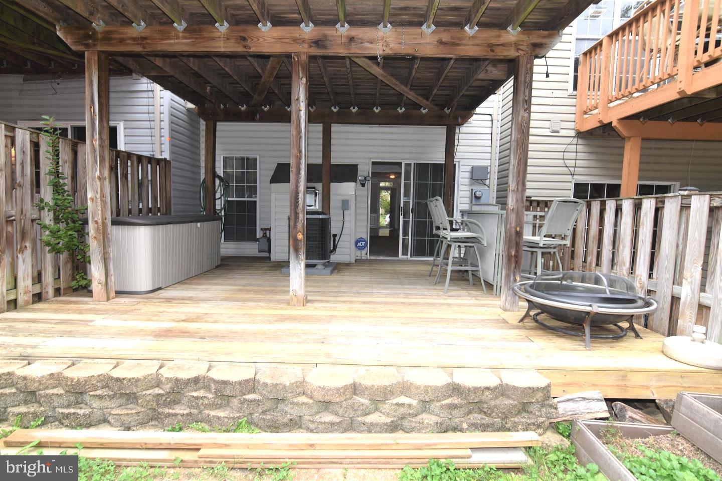 RIDGELEIGH - Residential