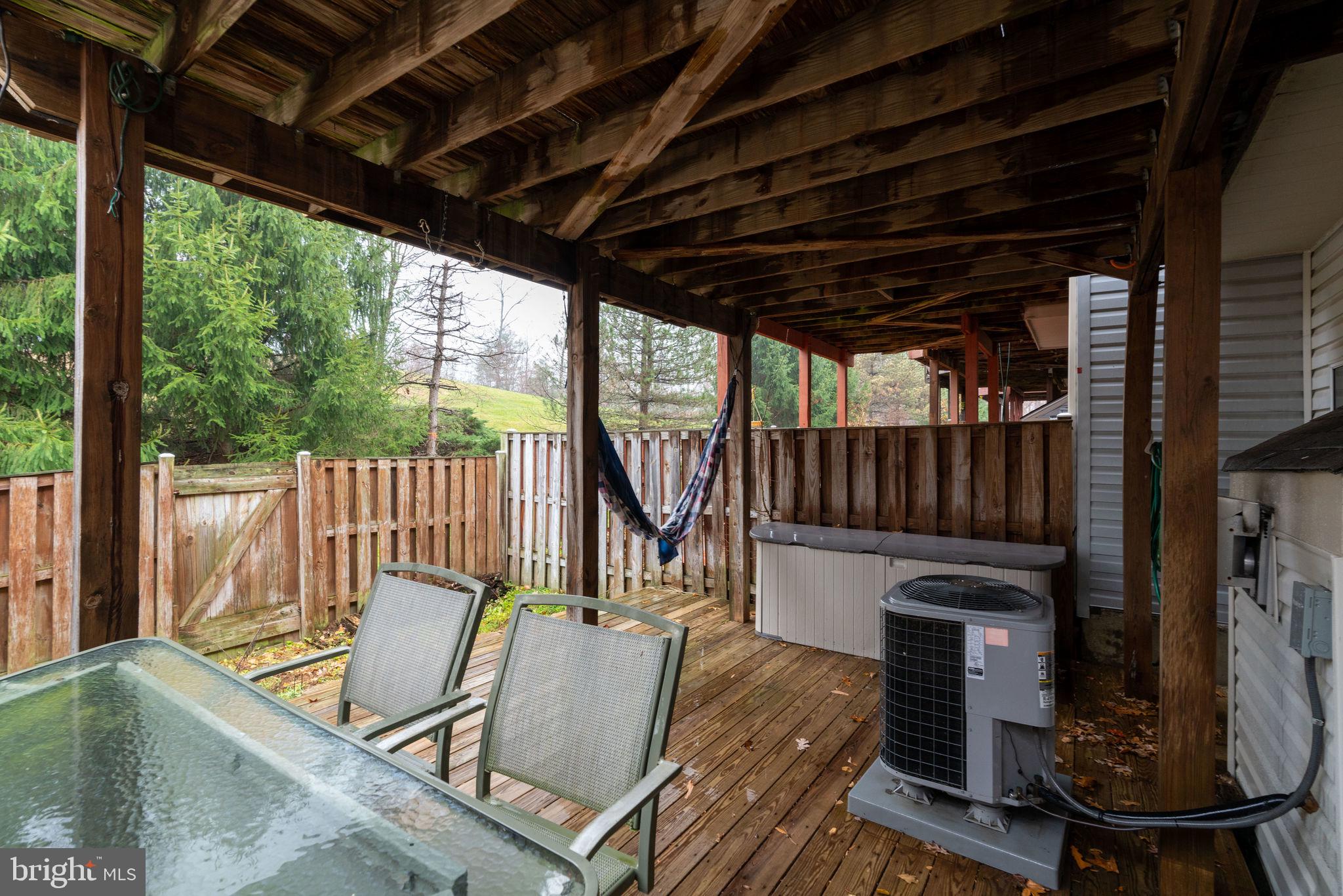 RIDGELEIGH - Residential