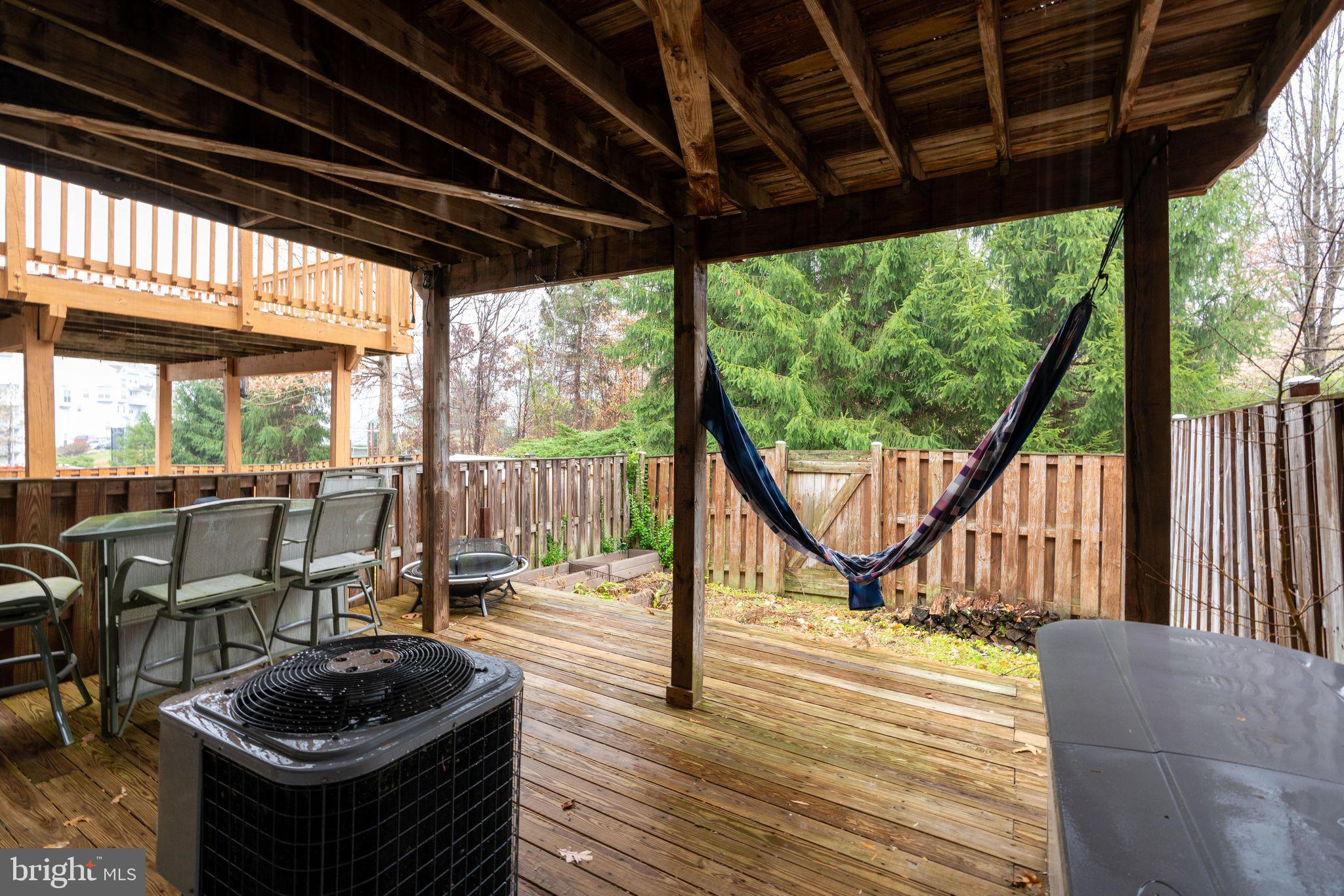 RIDGELEIGH - Residential