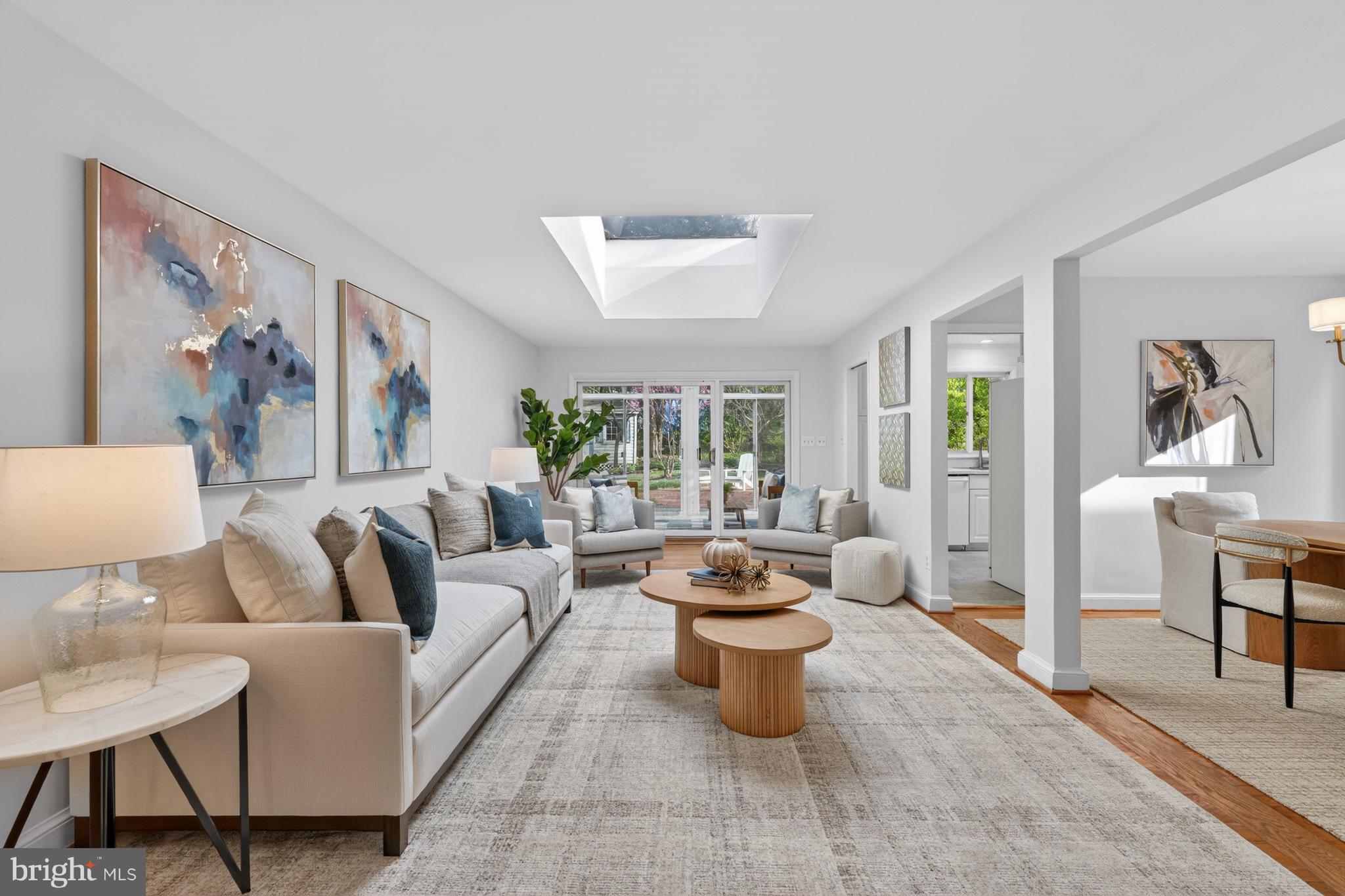 GREENWICH FOREST - Residential