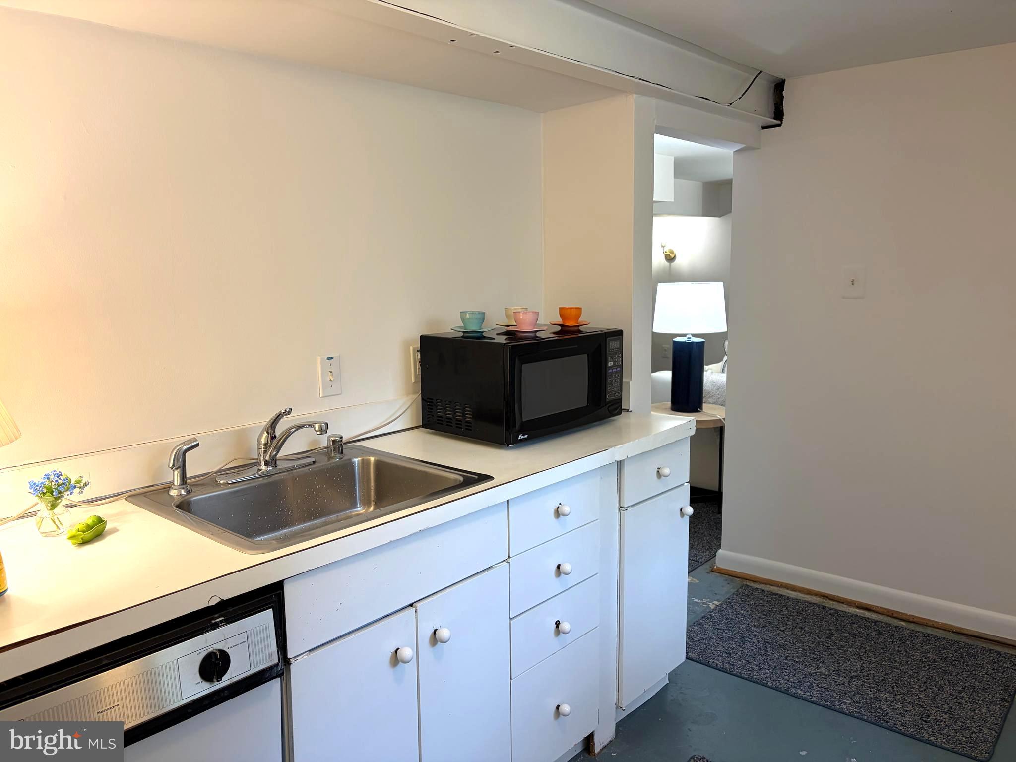 GREENWICH FOREST - Residential